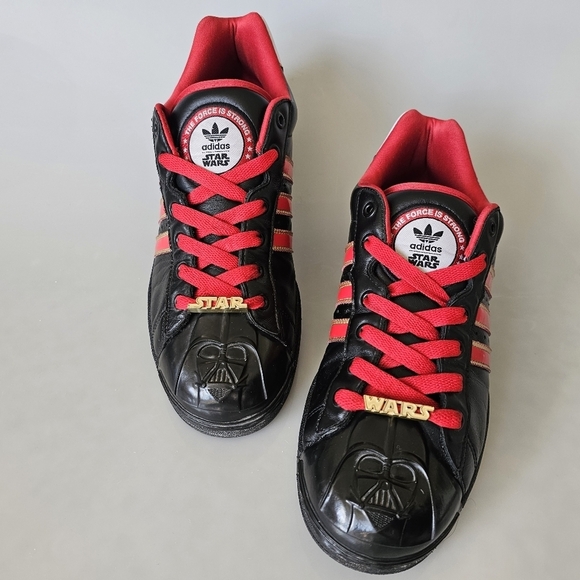 ADIDAS ORIGINALS Star Wars Darth Vader Black Red Ultrastar Superstar Shoes - Picture 2 of 14